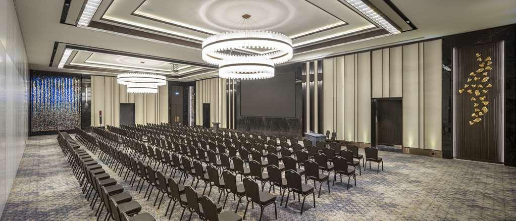 Hotel Doubletree By Hilton Sanlıurfa Einrichtungen foto